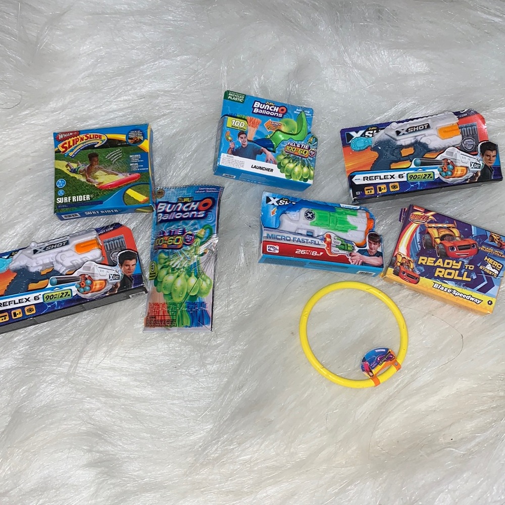 Mini brands